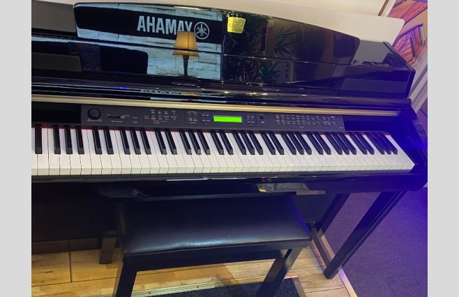 Used Yamaha CLP280 Polished Ebony Digital Piano Complete Package - Image 3